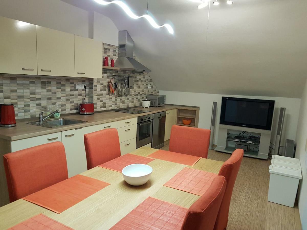 Apartman 101 Горні-Маршов Екстер'єр фото